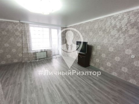 2-к квартира, 8/9 эт., 60м²