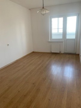 3-к квартира, 6/16 эт., 81м²