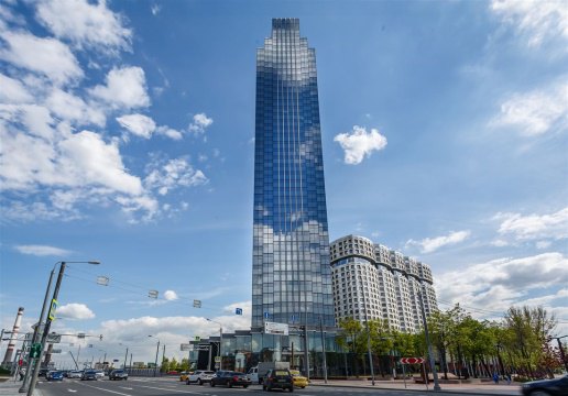 1-к квартира, 13/40 эт., 43м²