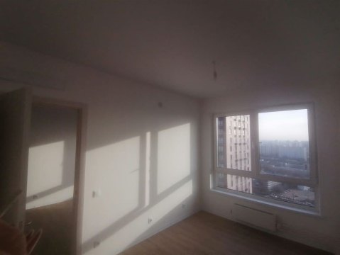 2-к квартира, 25/33 эт., 32м²