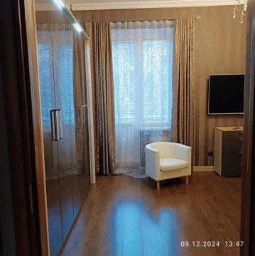 2-к квартира, 2/6 эт., 95м²