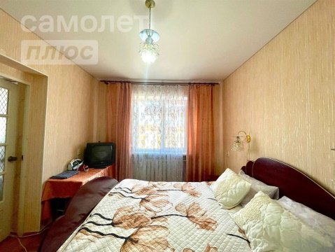 4-к квартира, 5/5 эт., 81м²