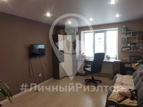 2-к квартира, 3/10 эт., 65м²