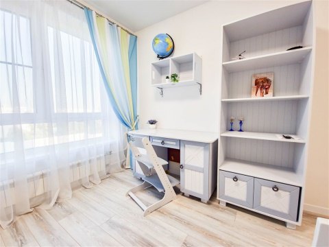 3-к квартира, 8/15 эт., 93м²