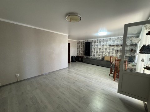 4-к квартира, 2/3 эт., 120м²