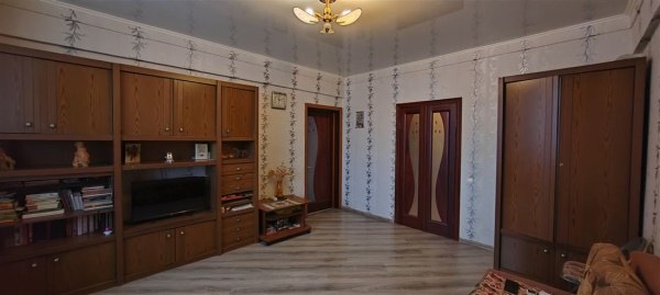 2-к квартира, 3/4 эт., 56м²