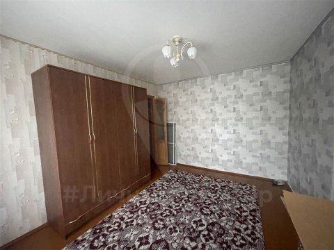 2-к квартира, 4/5 эт., 30м²