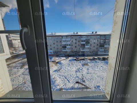 3-к квартира, 4/5 эт., 55м²