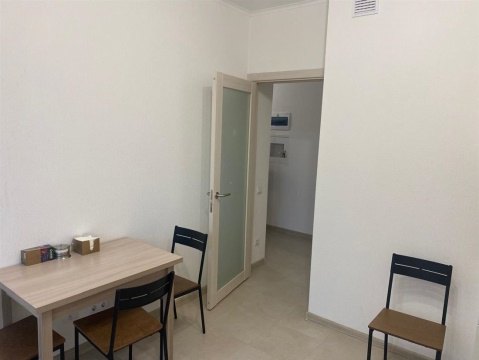 2-к квартира, 4/21 эт., 57м²