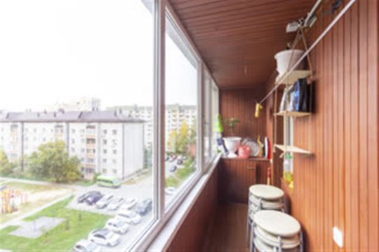 4-к квартира, 3/10 эт., 93м²