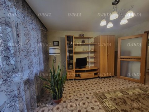 3-к квартира, 1/5 эт., 60м²