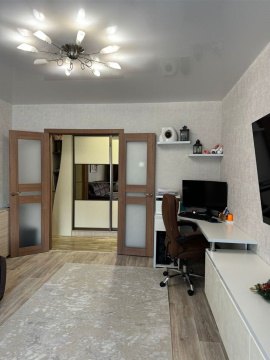 3-к квартира, 1/10 эт., 64м²