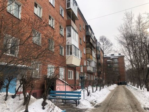 2-к квартира, 2/5 эт., 48м²