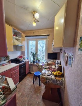 2-к квартира, 5/5 эт., 45м²