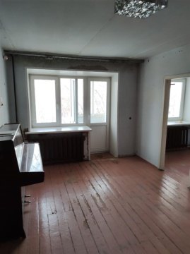 2-к квартира, 5/5 эт., 42м²