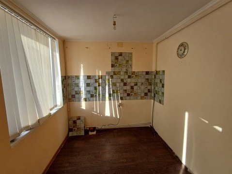 2-к квартира, 1/2 эт., 43м²