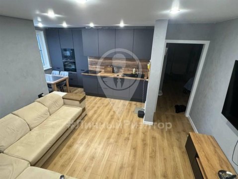 3-к квартира, 20/27 эт., 61м²