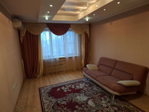 4-к квартира, 6/9 эт., 83м²