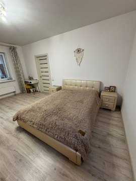 1-к квартира, 13/22 эт., 56м²