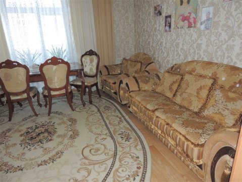 3-к квартира, 2/2 эт., 73м²