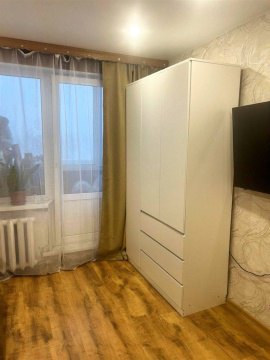 2-к квартира, 4/5 эт., 47м²