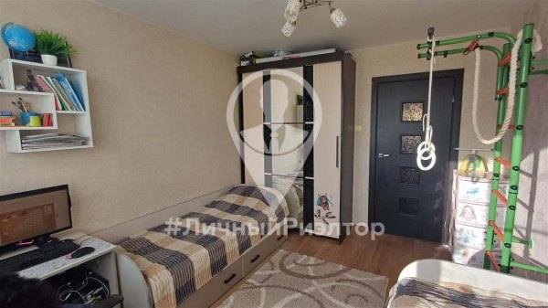 2-к квартира, 8/9 эт., 50м²