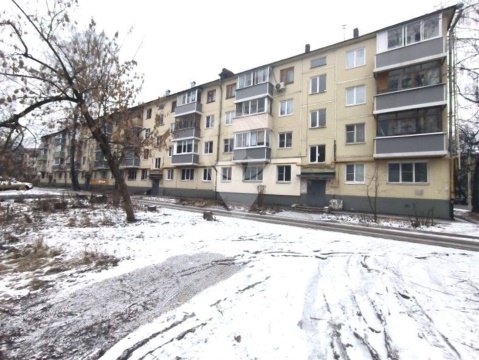 3-к квартира, 2/4 эт., 58м²