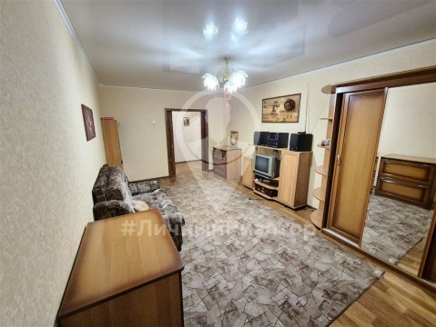 1-к квартира, 5/10 эт., 48м²