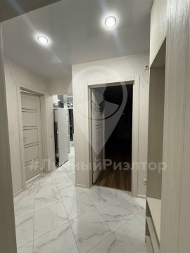 1-к квартира, 5/7 эт., 42м²