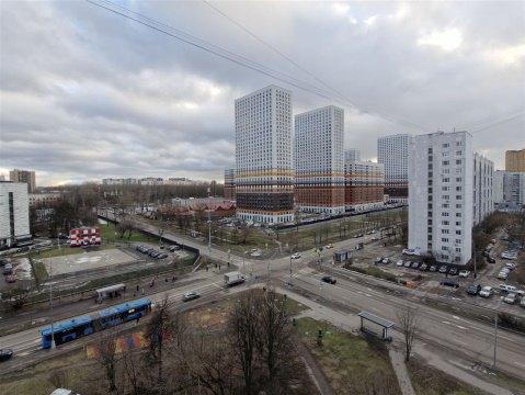 1-к квартира, 9/12 эт., 42м²