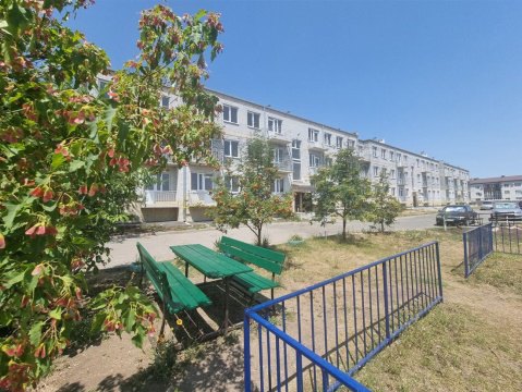 2-к квартира, 1/3 эт., 48м²