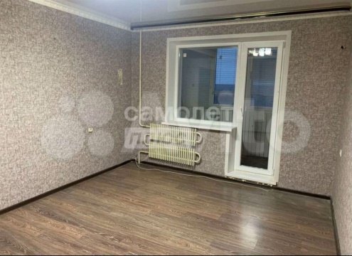 2-к квартира, 10/10 эт., 52м²