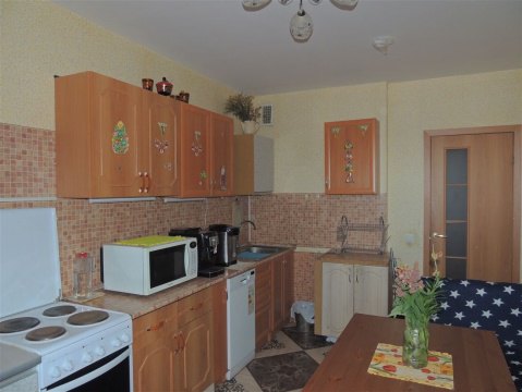 4-к квартира, 15/17 эт., 97м²