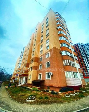 2-к квартира, 7/10 эт., 58м²