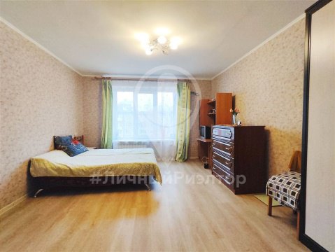 3-к квартира, 5/9 эт., 60м²