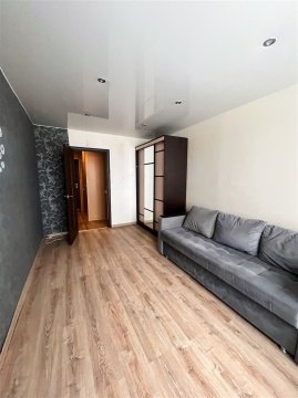 2-к квартира, 5/5 эт., 41м²