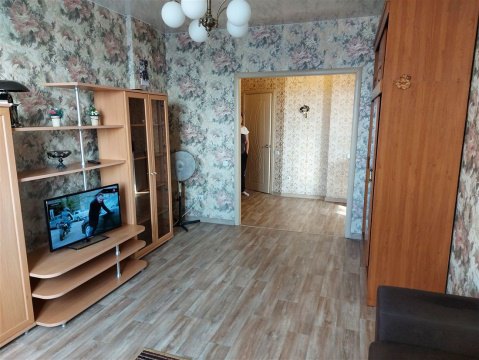 1-к квартира, 13/17 эт., 43м²