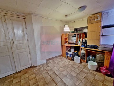 3-к квартира, 1/1 эт., 59м²