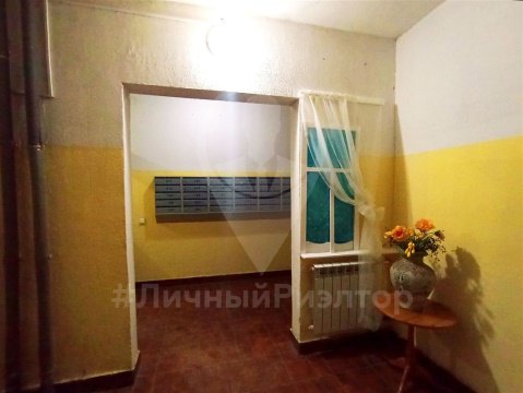 3-к квартира, 8/16 эт., 90м²