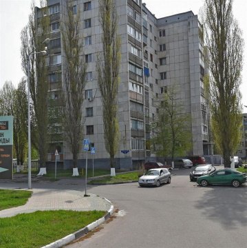 3-к квартира, 3/9 эт., 56м²