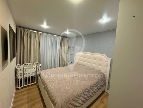 2-к квартира, 20/27 эт., 61м²