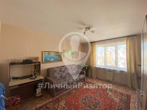 2-к квартира, 10/10 эт., 69м²