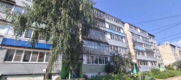 2-к квартира, 5/5 эт., 42м²