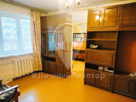 2-к квартира, 1/5 эт., 45м²