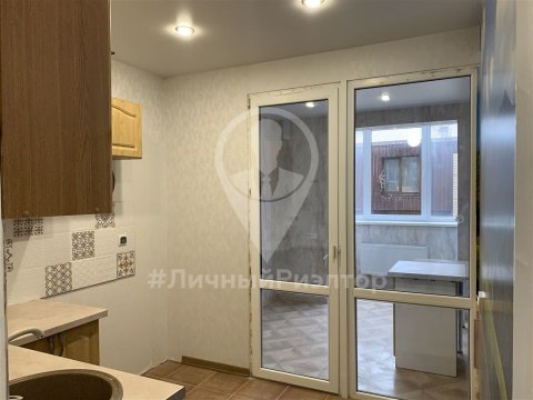 1-к квартира, 4/6 эт., 41м²