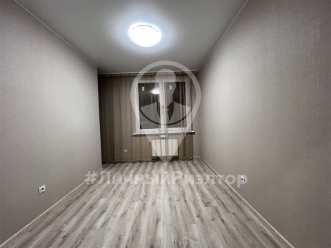 2-к квартира, 20/25 эт., 55м²