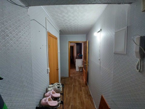 2-к квартира, 5/5 эт., 45м²