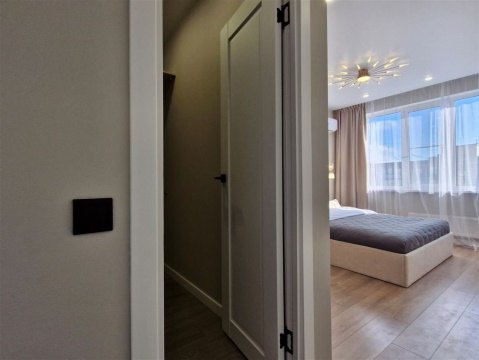 2-к квартира, 8/9 эт., 45м²