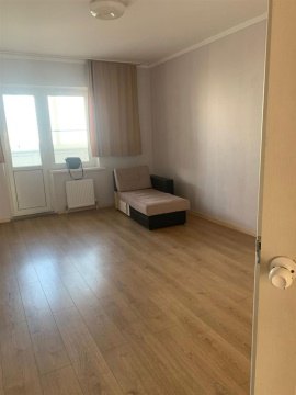 3-к квартира, 6/16 эт., 81м²