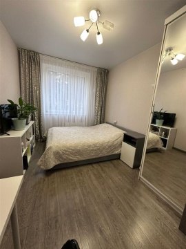 2-к квартира, 4/17 эт., 51м²